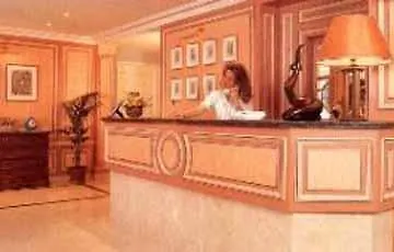 ***  Libertel Grand Turenne Hotel Paris France